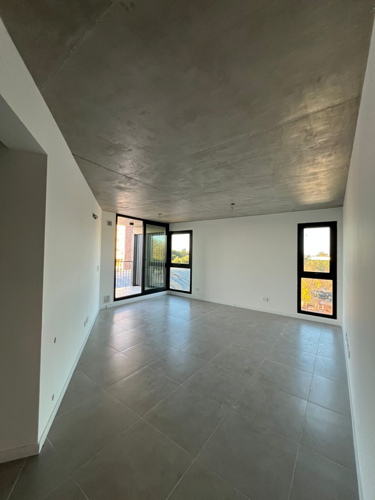 WhatsApp Image 2025-05-11 at 16.43.20 (1)